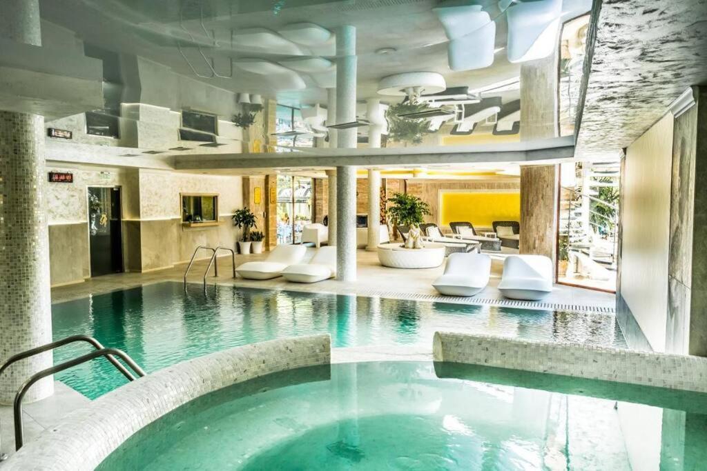 Luxury Apartment 'Rich' Velingrado Exterior foto